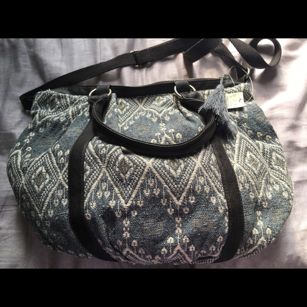 American Eagle crossbody bag